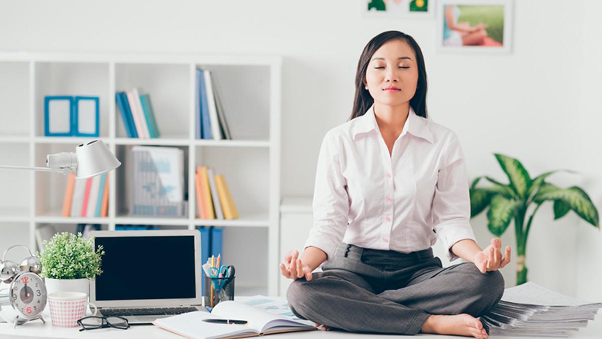 Reasons Why Busy Professionals Should Find Yoga Time